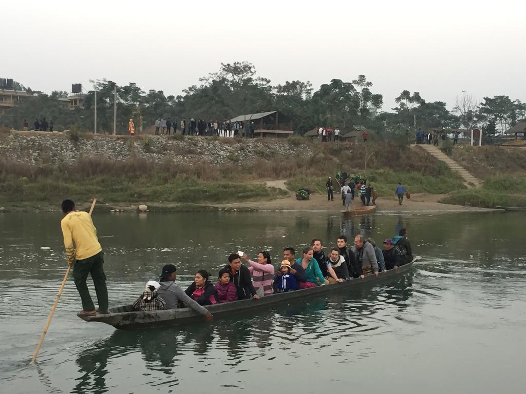 Chitwan Safari Camp & Lodge Sauraha Exterior foto